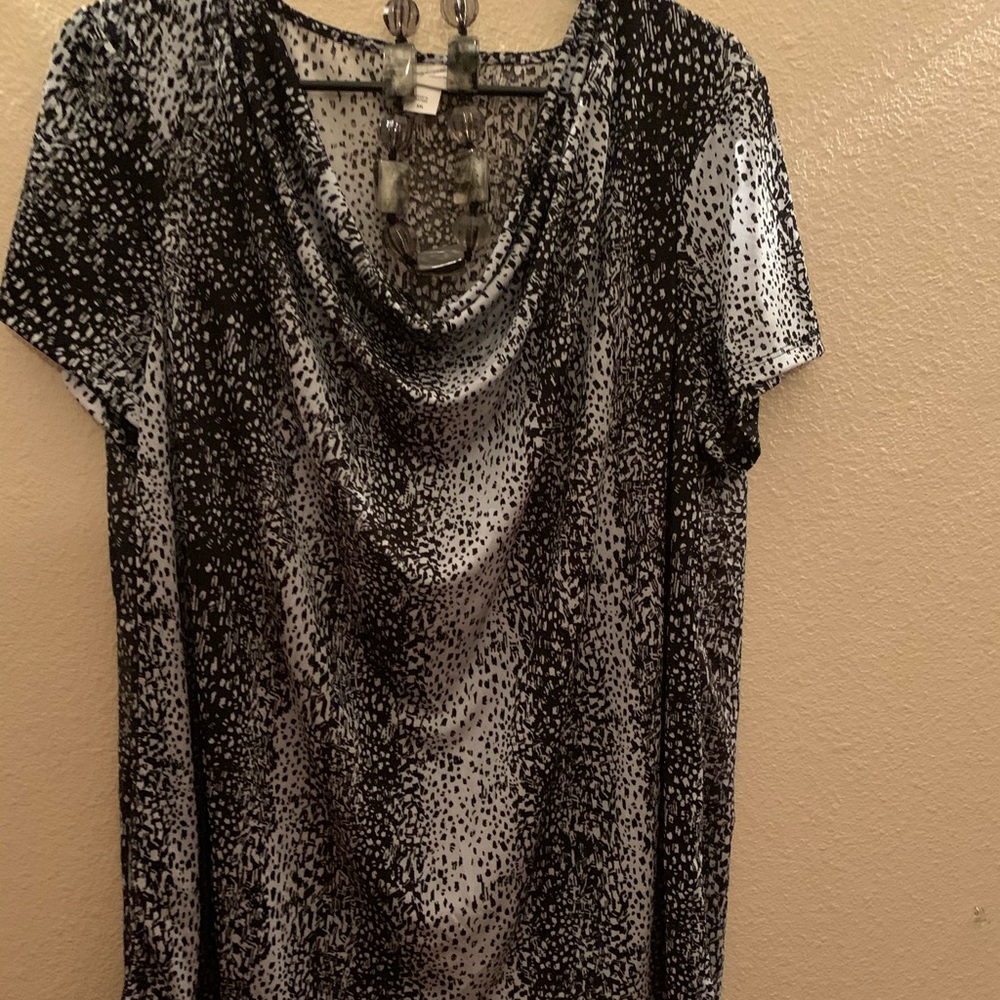 Plus size black and white blouse
